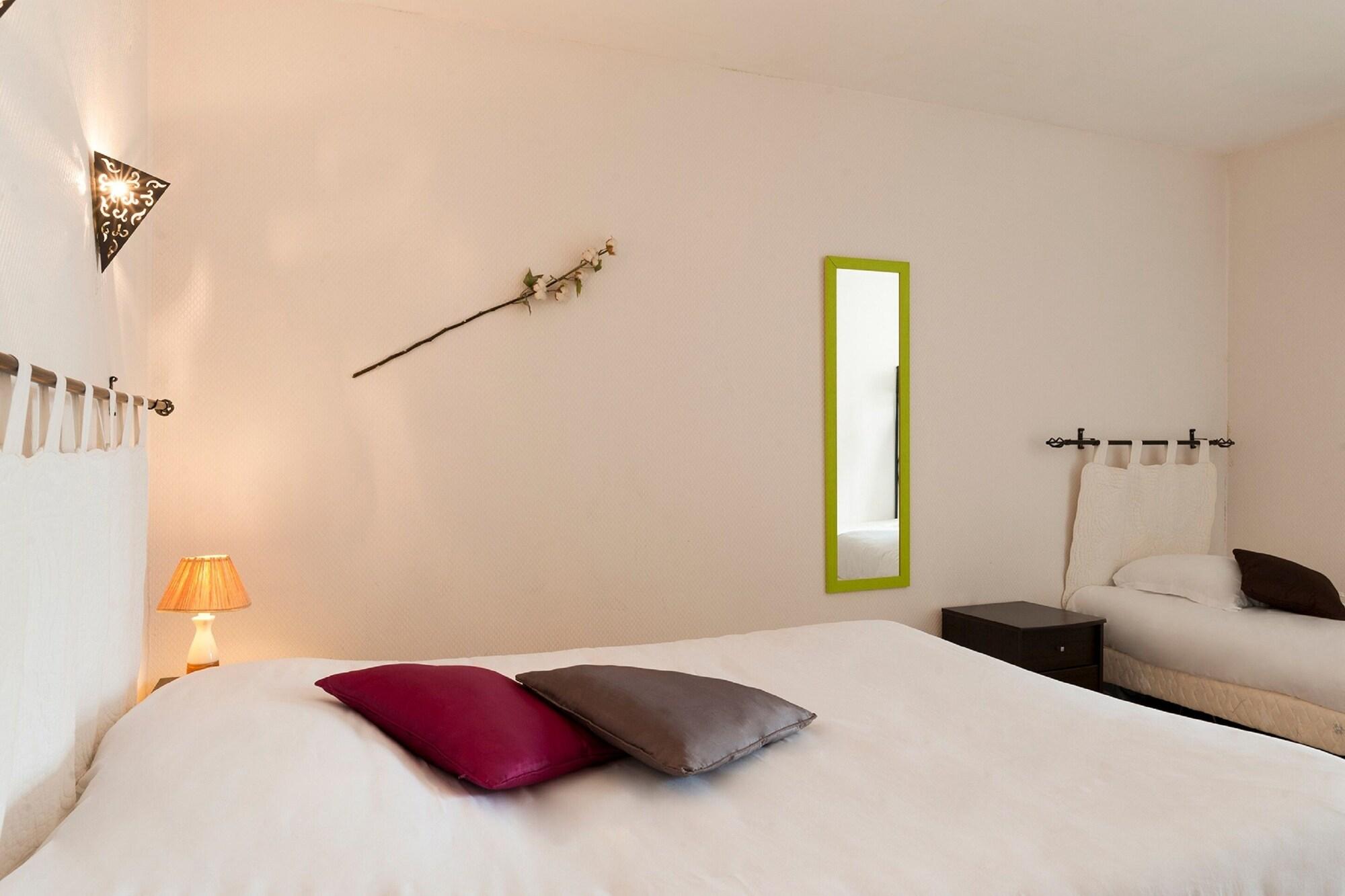 The Originals City, Hotel Le Cheval Rouge, Tours Ouest วิลองดรี ภายนอก รูปภาพ