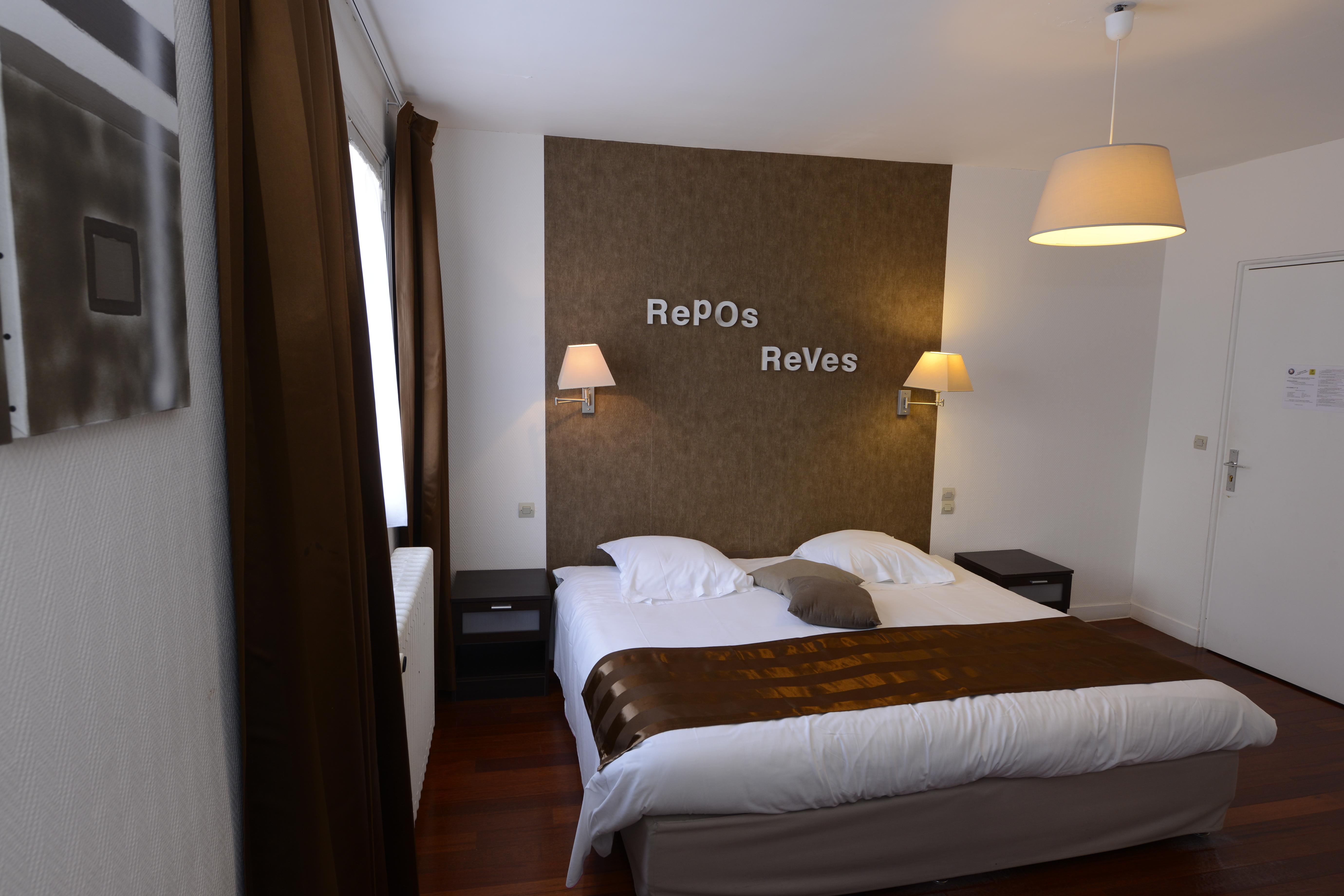 The Originals City, Hotel Le Cheval Rouge, Tours Ouest วิลองดรี ภายนอก รูปภาพ
