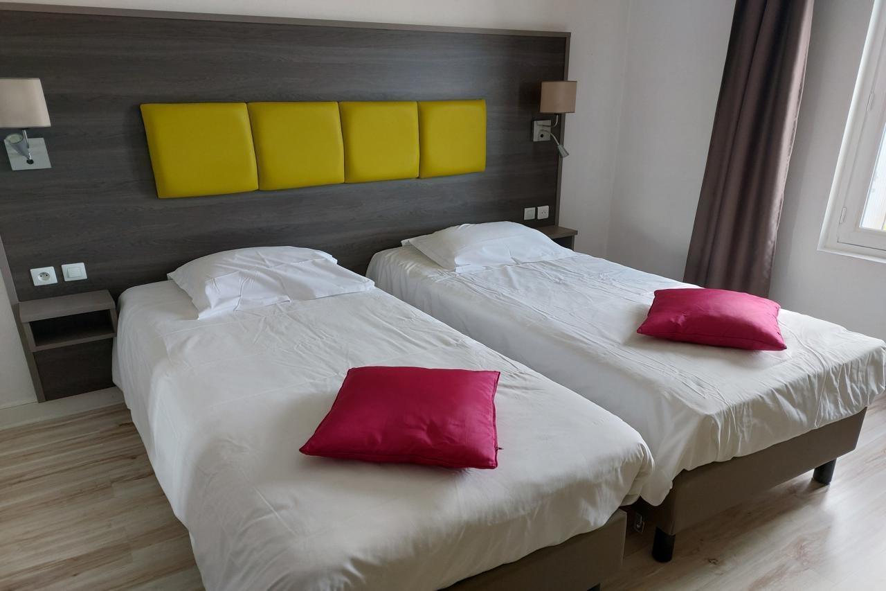 The Originals City, Hotel Le Cheval Rouge, Tours Ouest วิลองดรี ภายนอก รูปภาพ