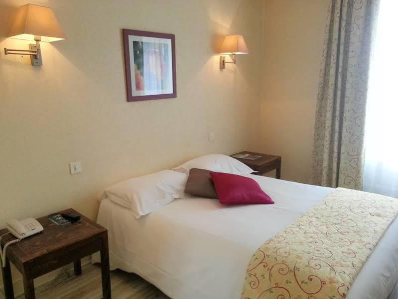 The Originals City, Hotel Le Cheval Rouge, Tours Ouest วิลองดรี ภายนอก รูปภาพ